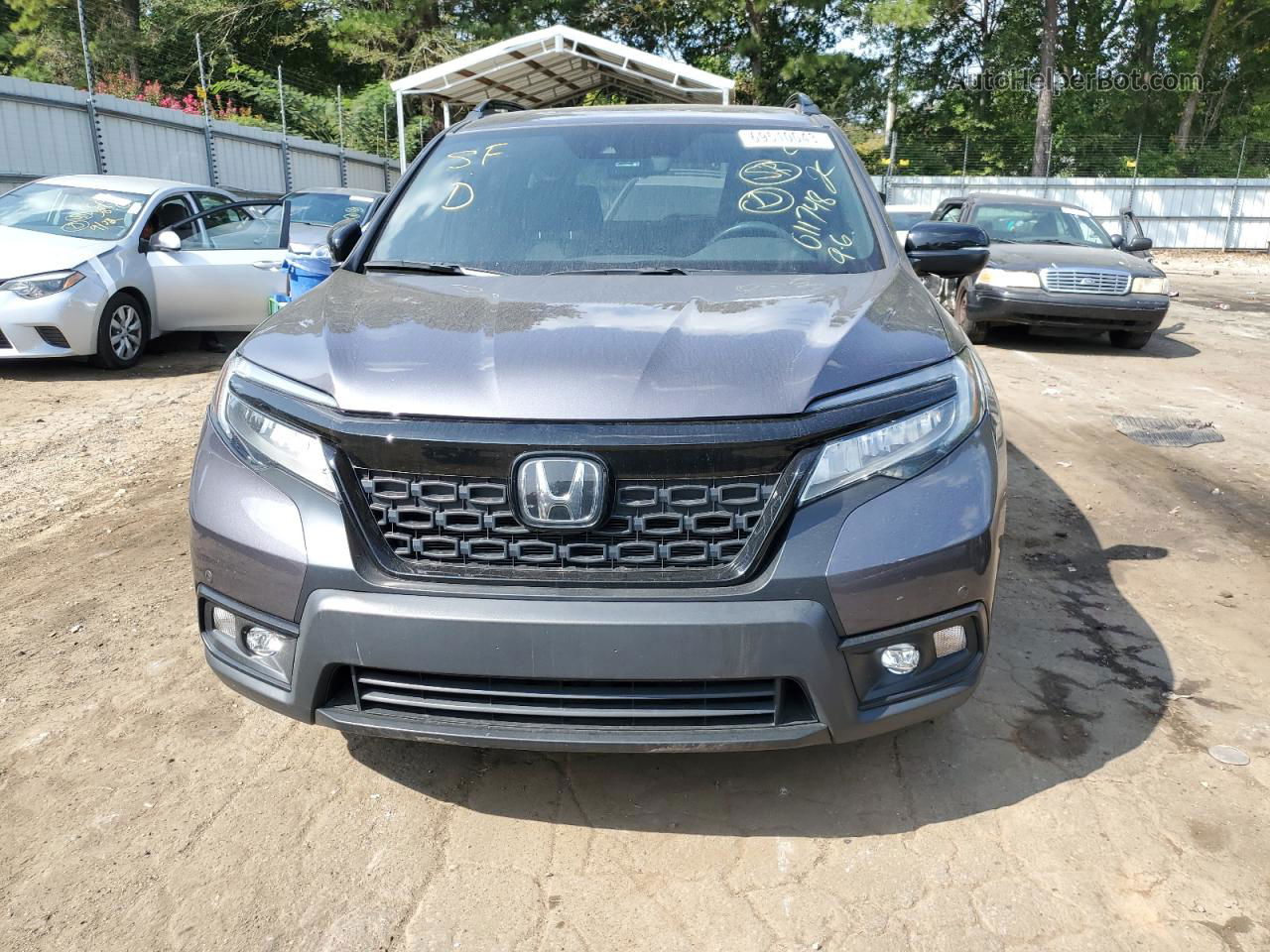 2019 Honda Passport Touring Gray vin: 5FNYF7H98KB011748