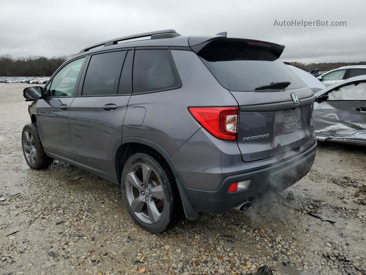 2019 Honda Passport Touring Gray vin: 5FNYF7H9XKB008799