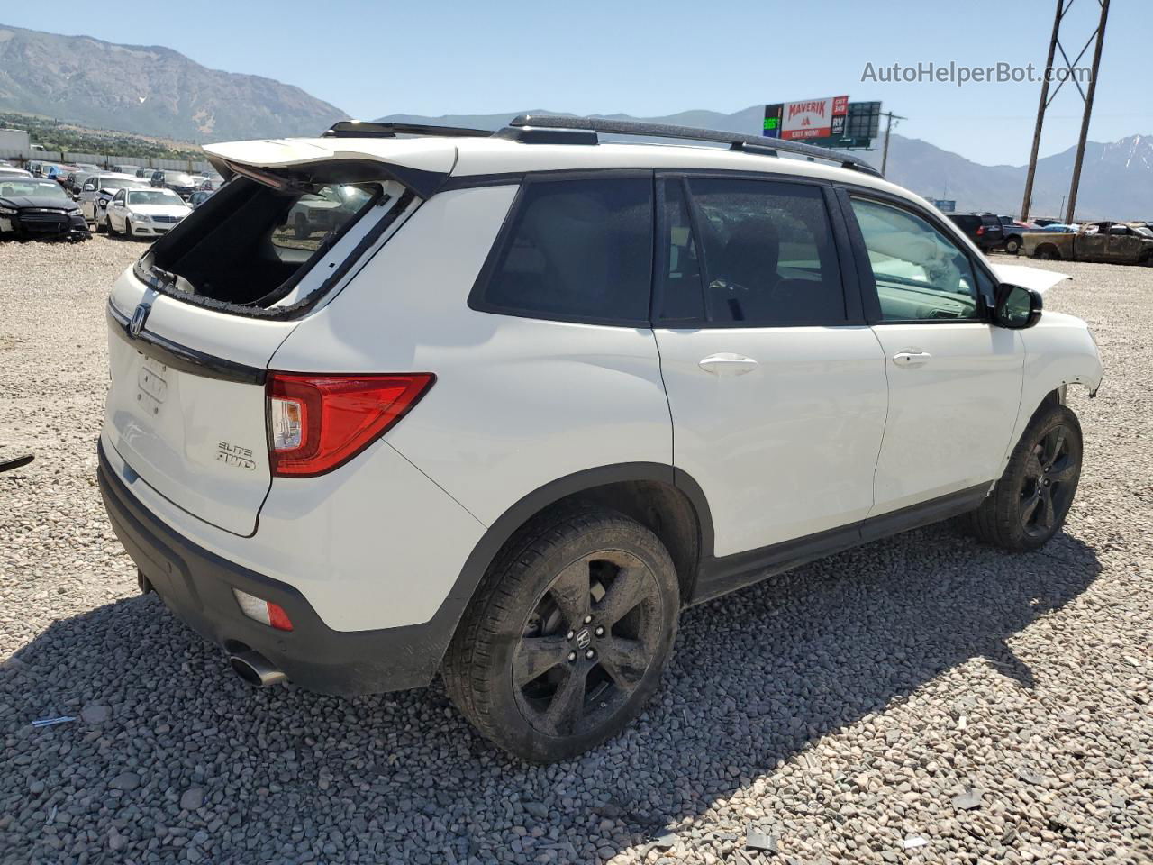 2019 Honda Passport Elite White vin: 5FNYF8H00KB009175