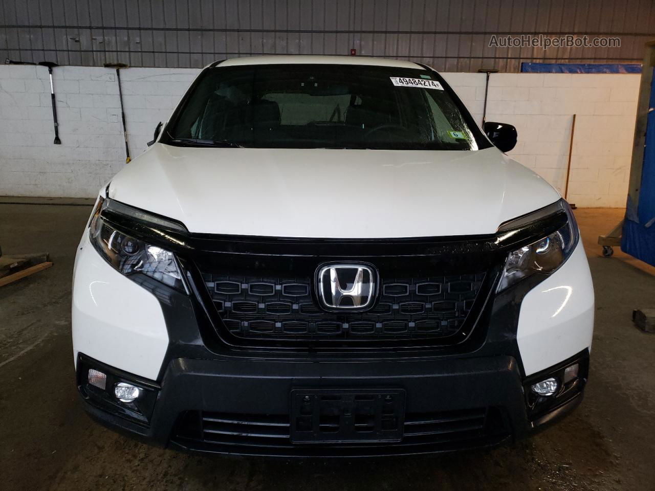 2019 Honda Passport Sport White vin: 5FNYF8H21KB010904