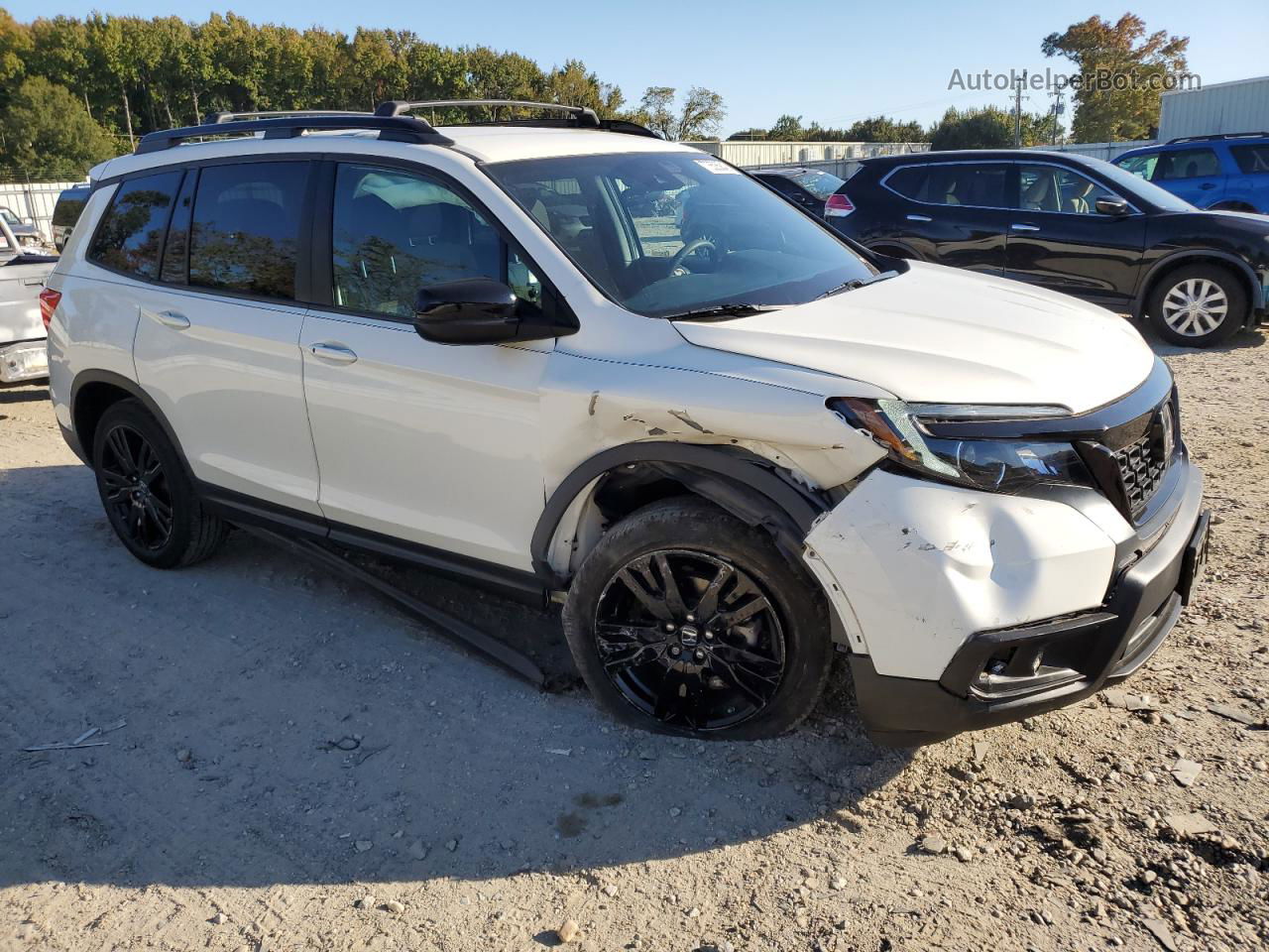 2019 Honda Passport Sport White vin: 5FNYF8H22KB016131