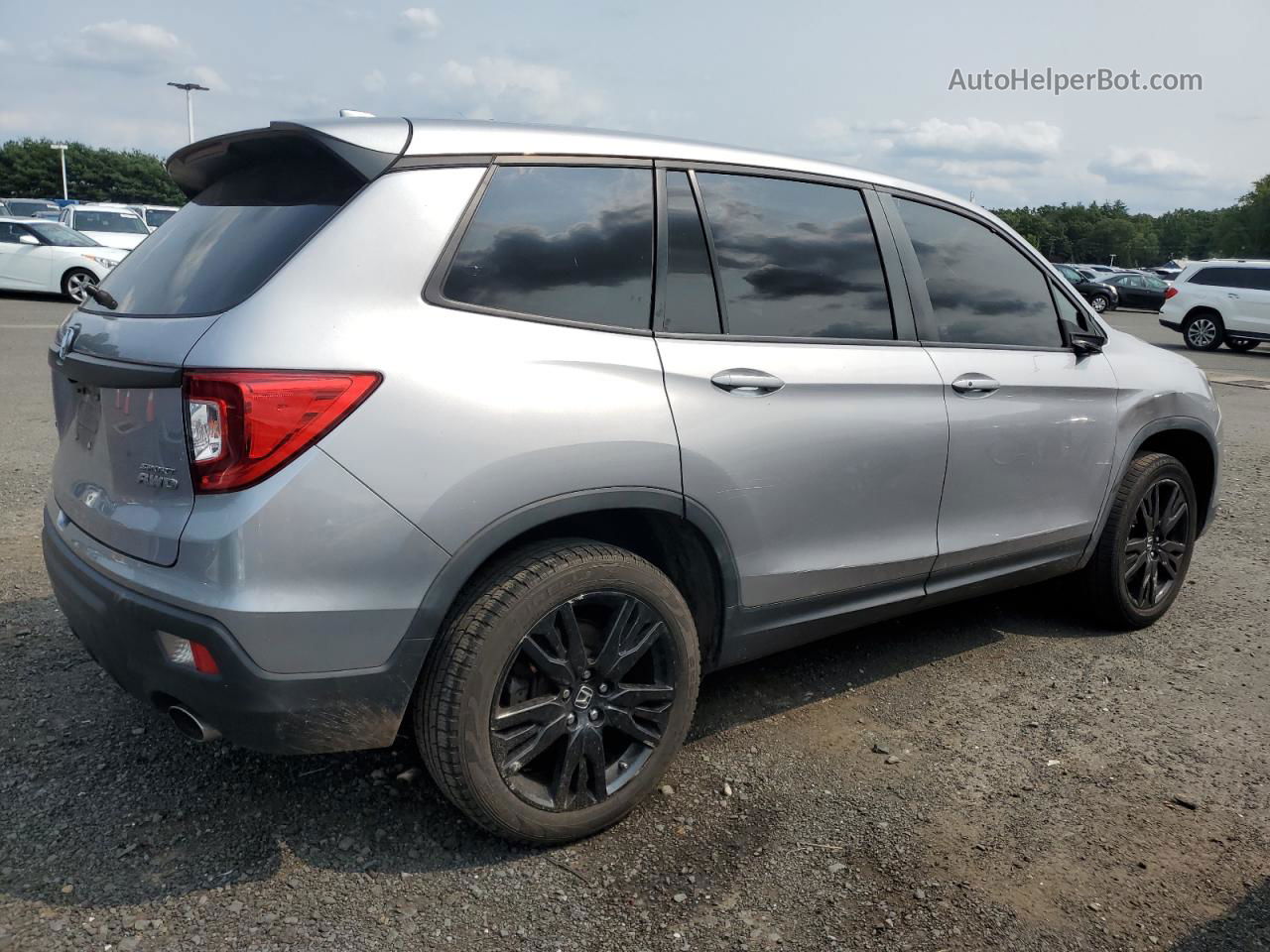 2019 Honda Passport Sport Silver vin: 5FNYF8H24KB004076