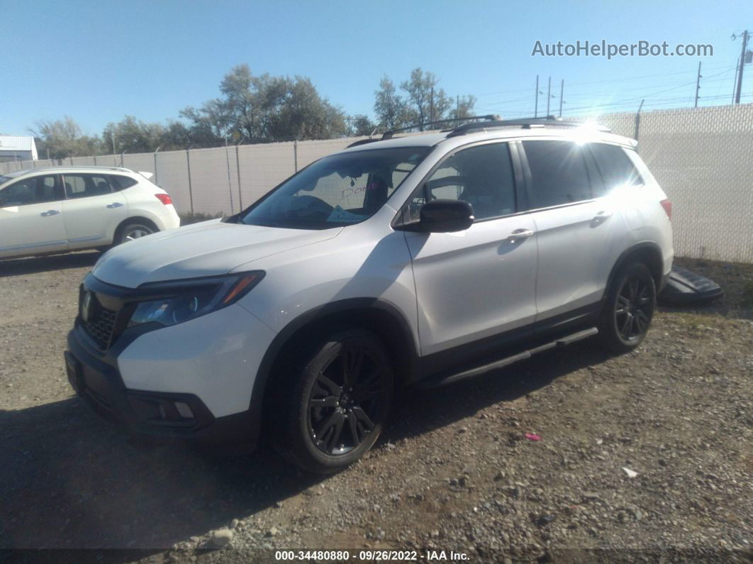 2019 Honda Passport Sport White vin: 5FNYF8H26KB017427