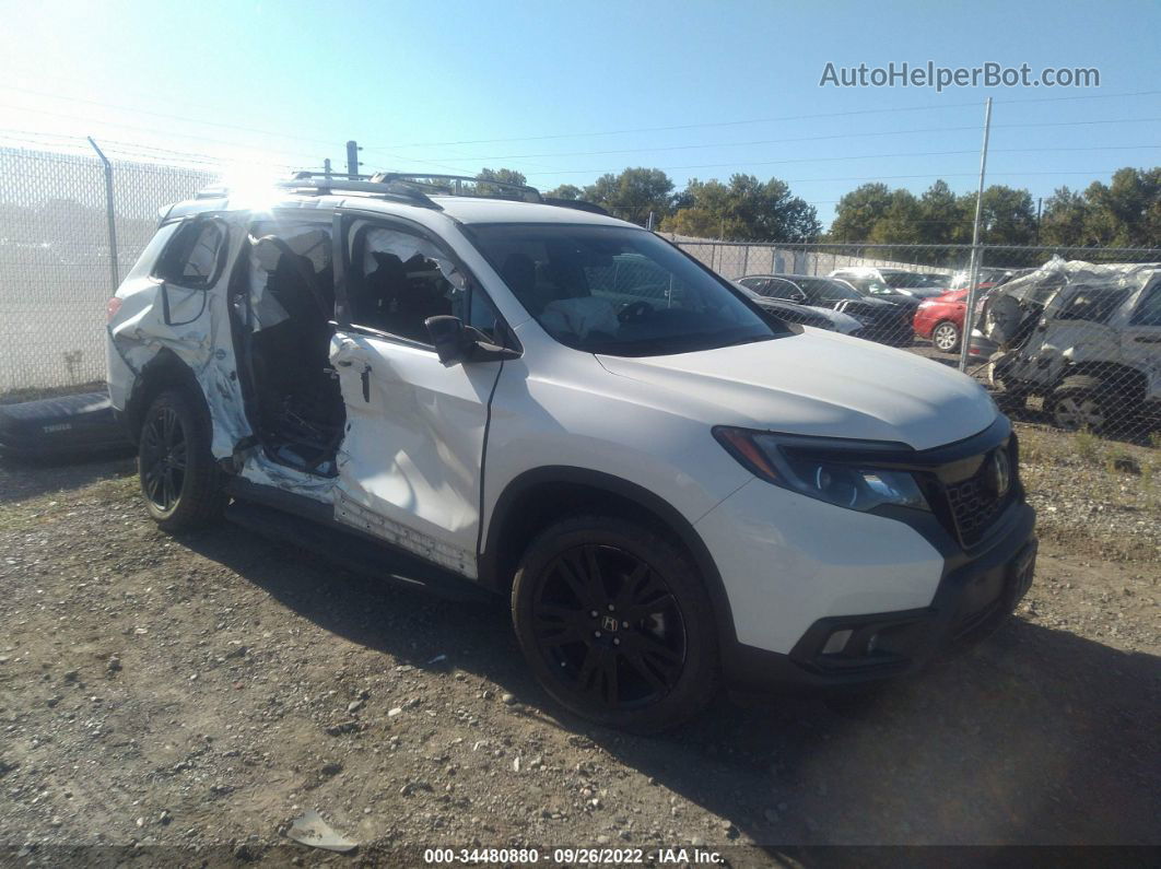 2019 Honda Passport Sport White vin: 5FNYF8H26KB017427