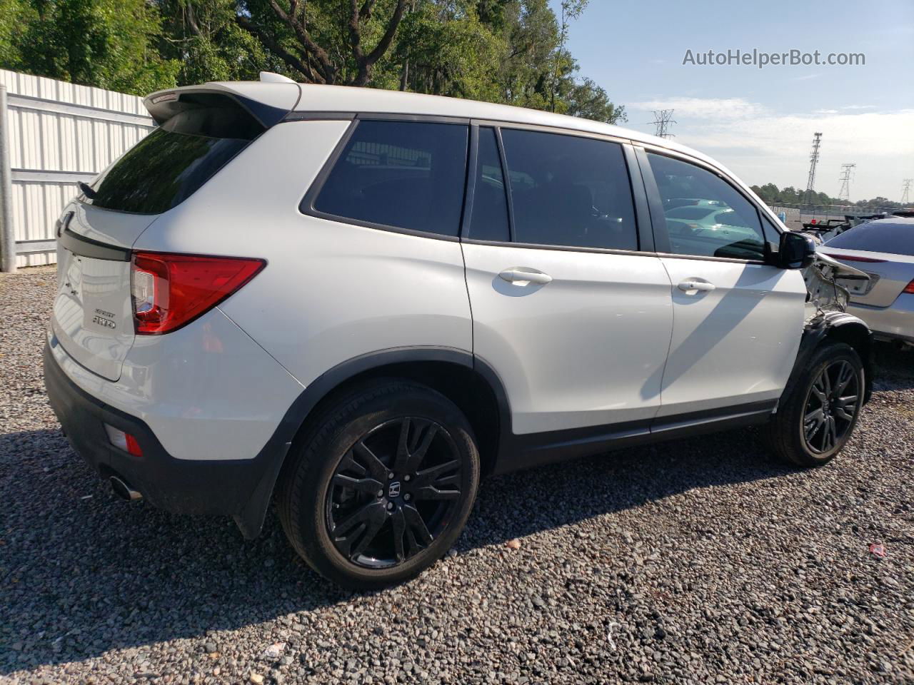 2019 Honda Passport Sport White vin: 5FNYF8H27KB013757