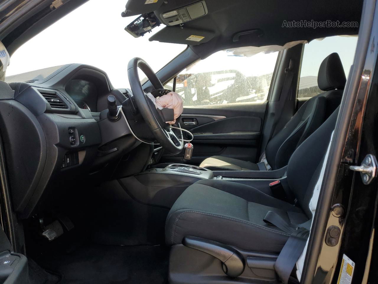 2019 Honda Passport Sport Black vin: 5FNYF8H28KB000290