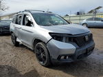 2019 Honda Passport Sport Серебряный vin: 5FNYF8H29KB015736