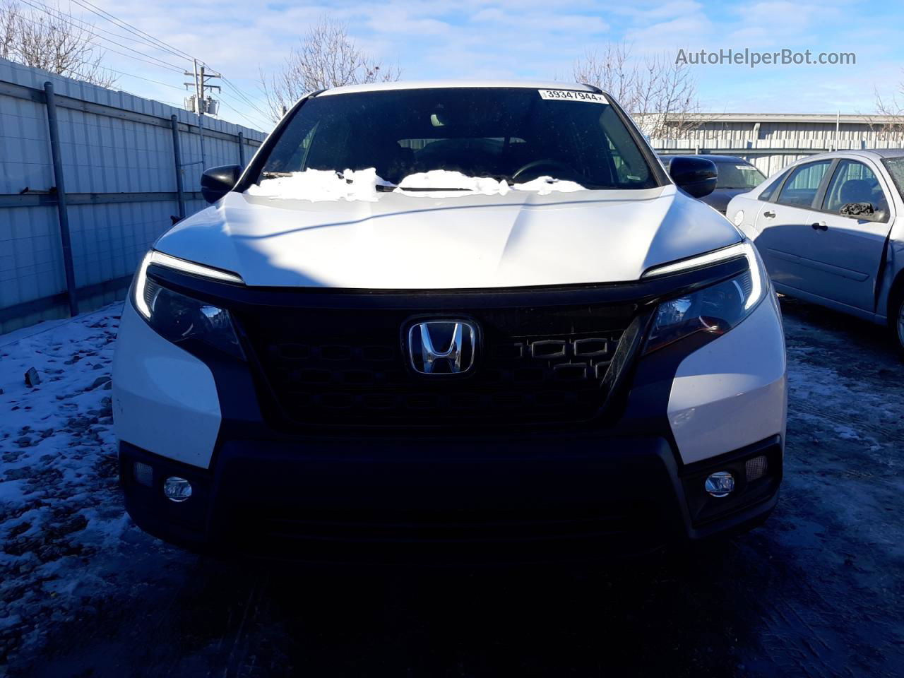 2019 Honda Passport Exl White vin: 5FNYF8H56KB024260