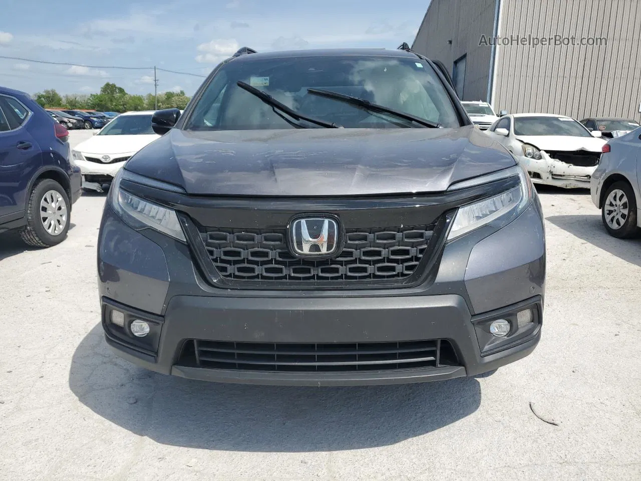 2019 Honda Passport Touring Gray vin: 5FNYF8H97KB001184