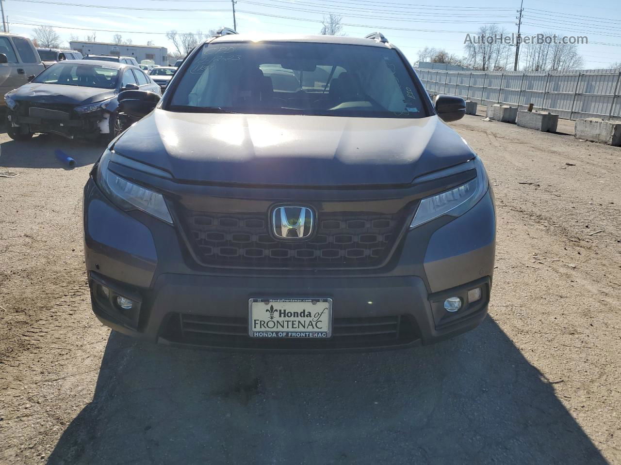 2019 Honda Passport Touring Charcoal vin: 5FNYF8H97KB003212