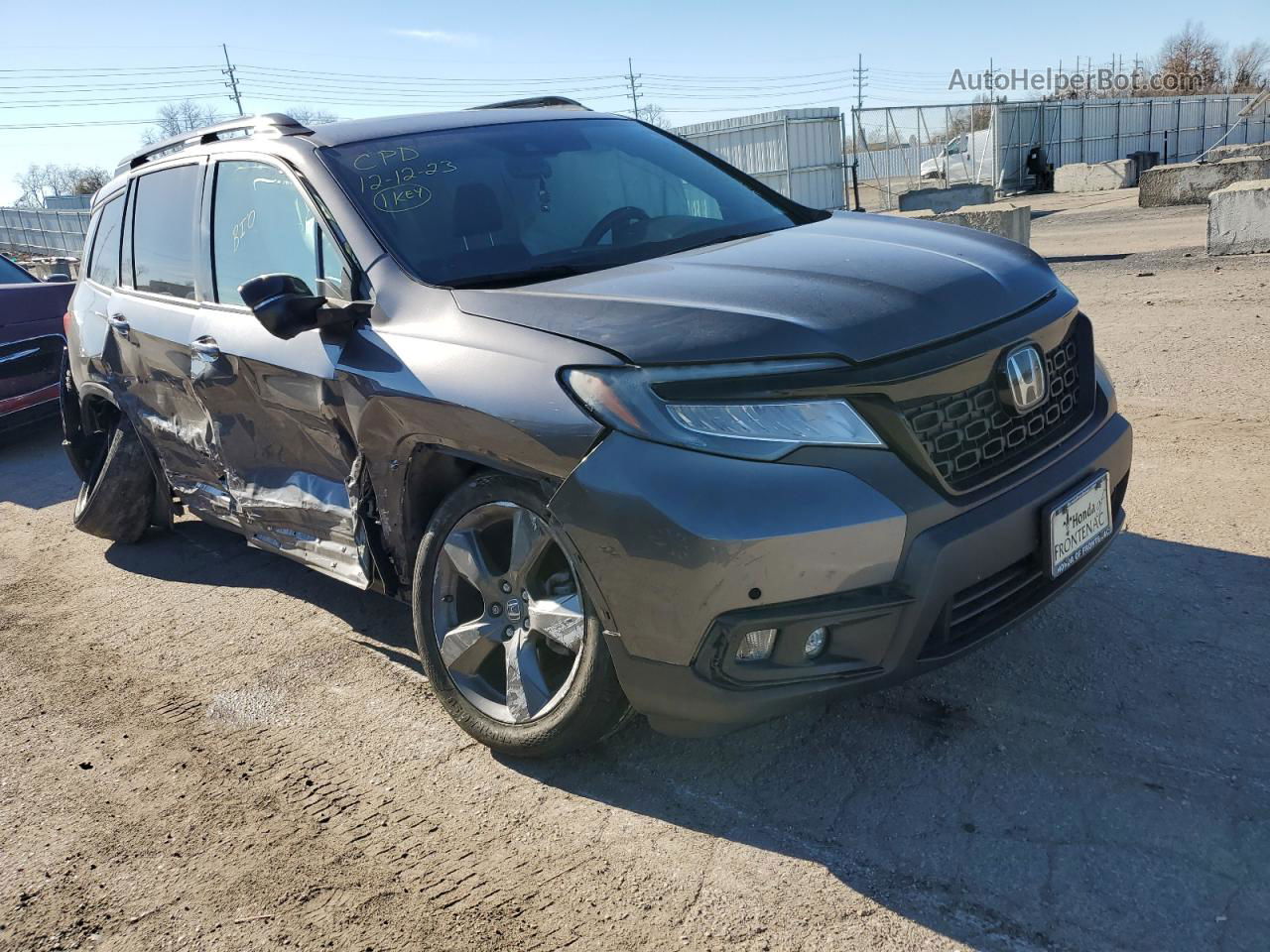 2019 Honda Passport Touring Угольный vin: 5FNYF8H97KB003212