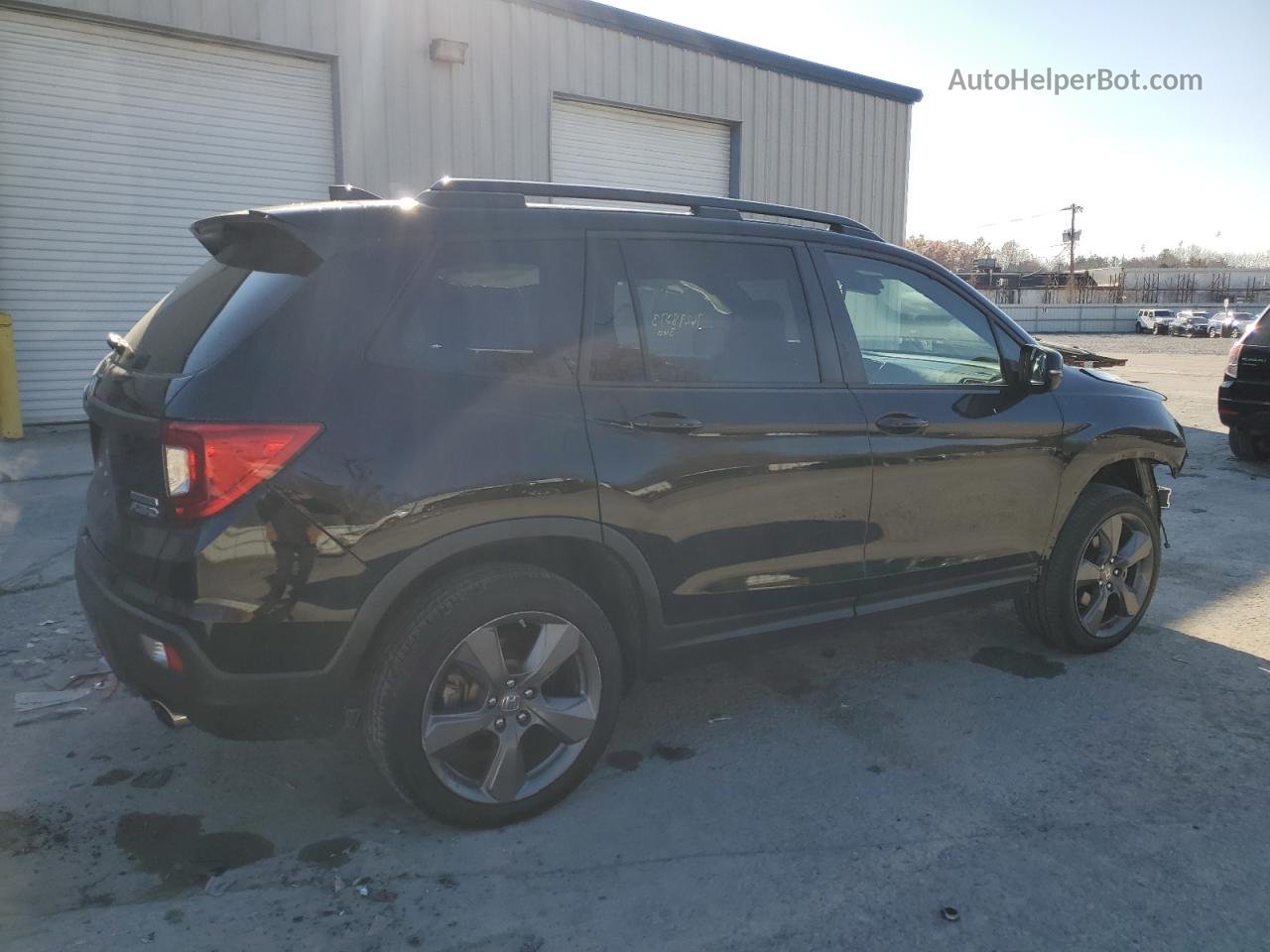 2019 Honda Passport Touring Black vin: 5FNYF8H98KB019886