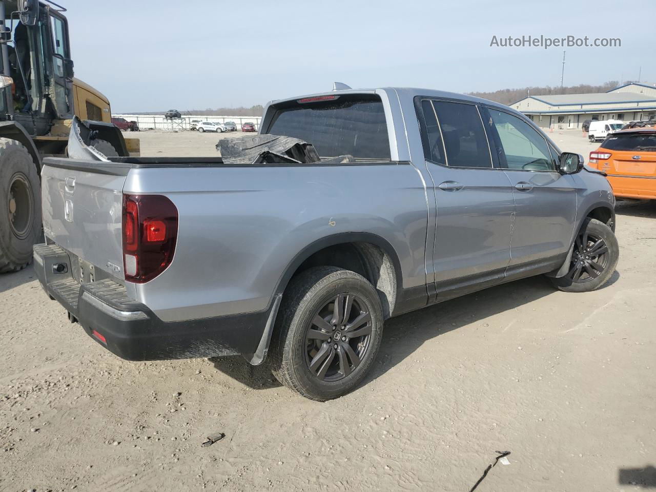 2020 Honda Ridgeline Sport Silver vin: 5FPYK3F13LB031593