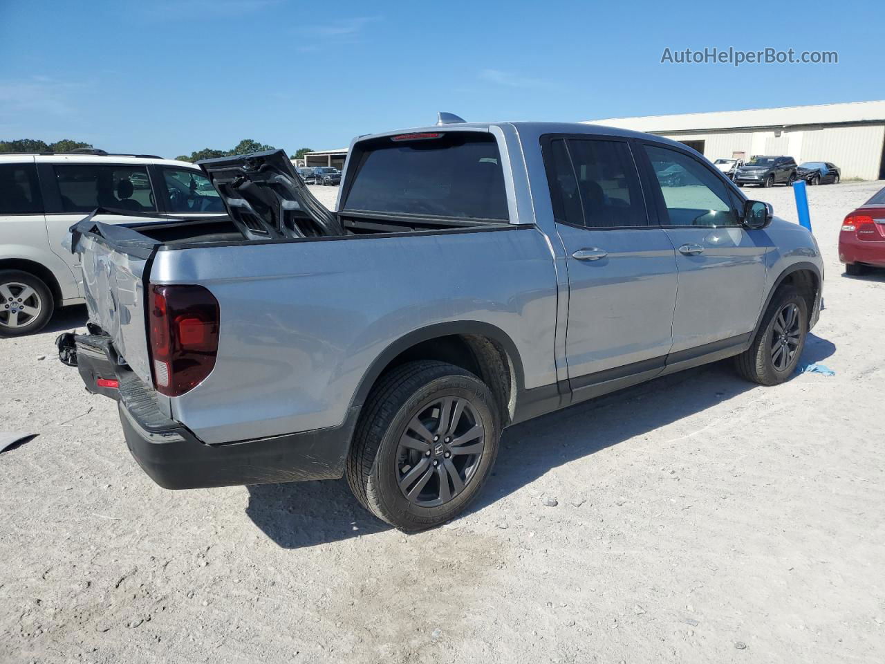 2020 Honda Ridgeline Sport Silver vin: 5FPYK3F15LB017601