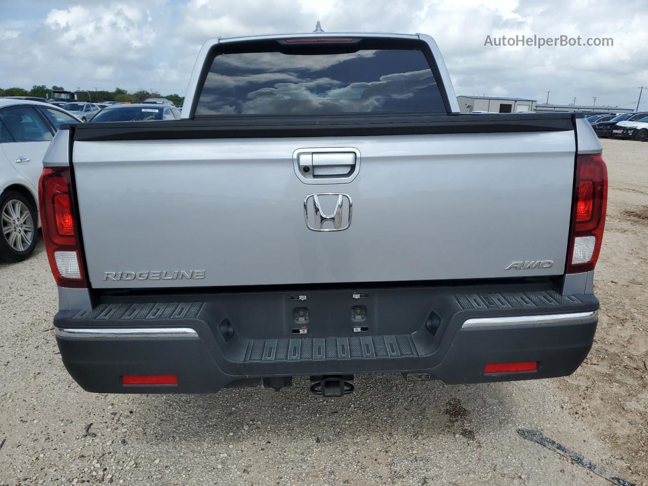 2020 Honda Ridgeline Sport Серебряный vin: 5FPYK3F15LB031577