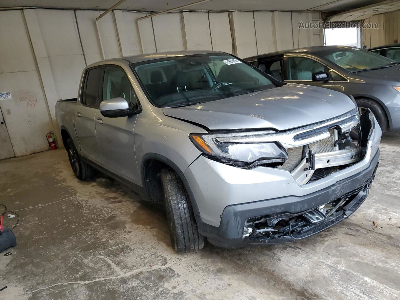 2020 Honda Ridgeline Sport Silver vin: 5FPYK3F18LB021903