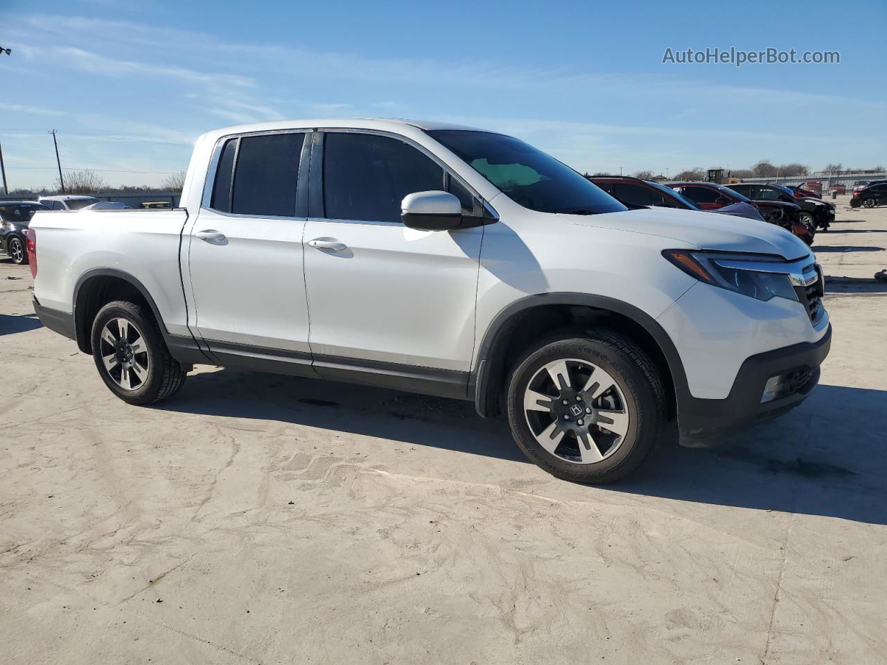 2020 Honda Ridgeline Rtl White vin: 5FPYK3F58LB021399