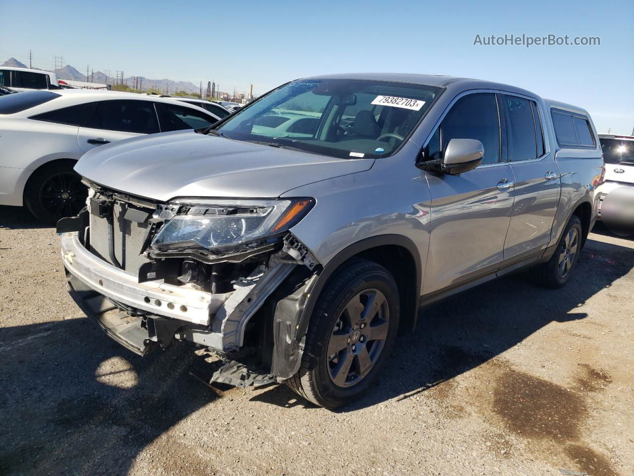 2020 Honda Ridgeline Rtl Silver vin: 5FPYK3F71LB006499