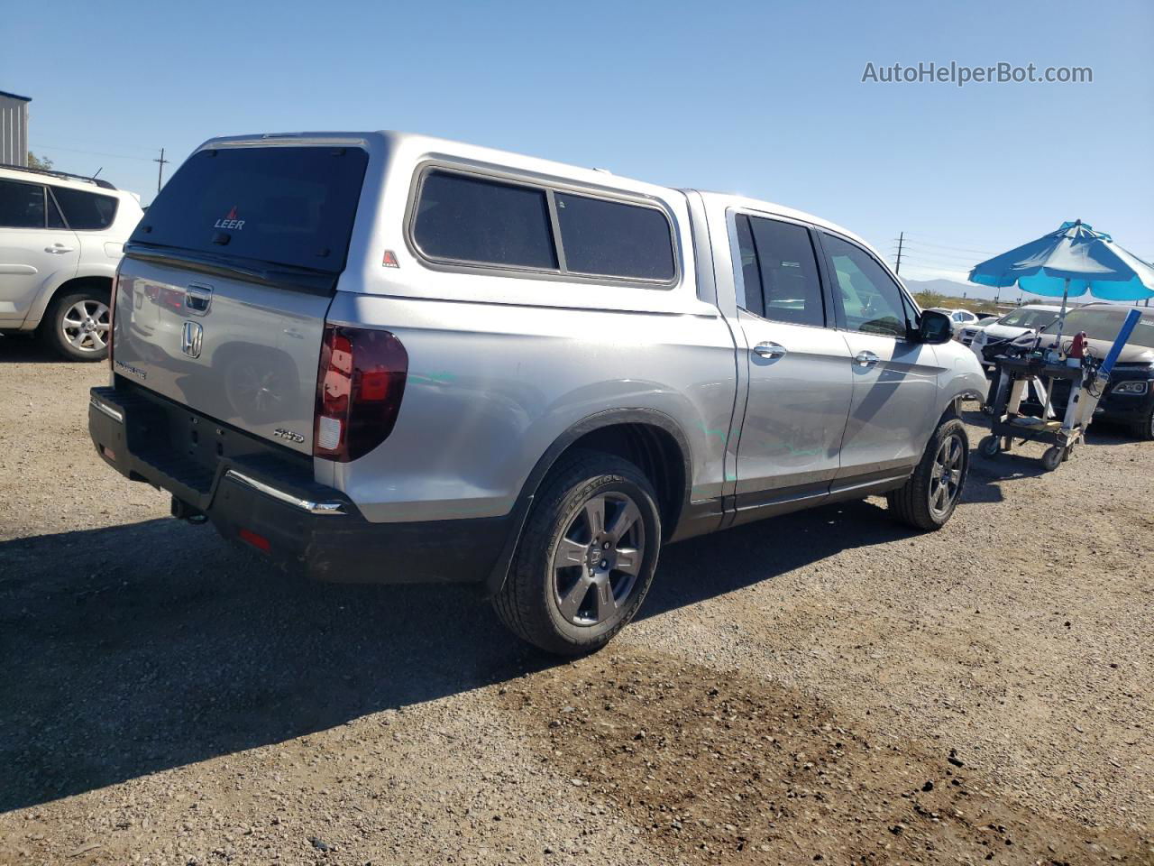 2020 Honda Ridgeline Rtl Silver vin: 5FPYK3F71LB006499