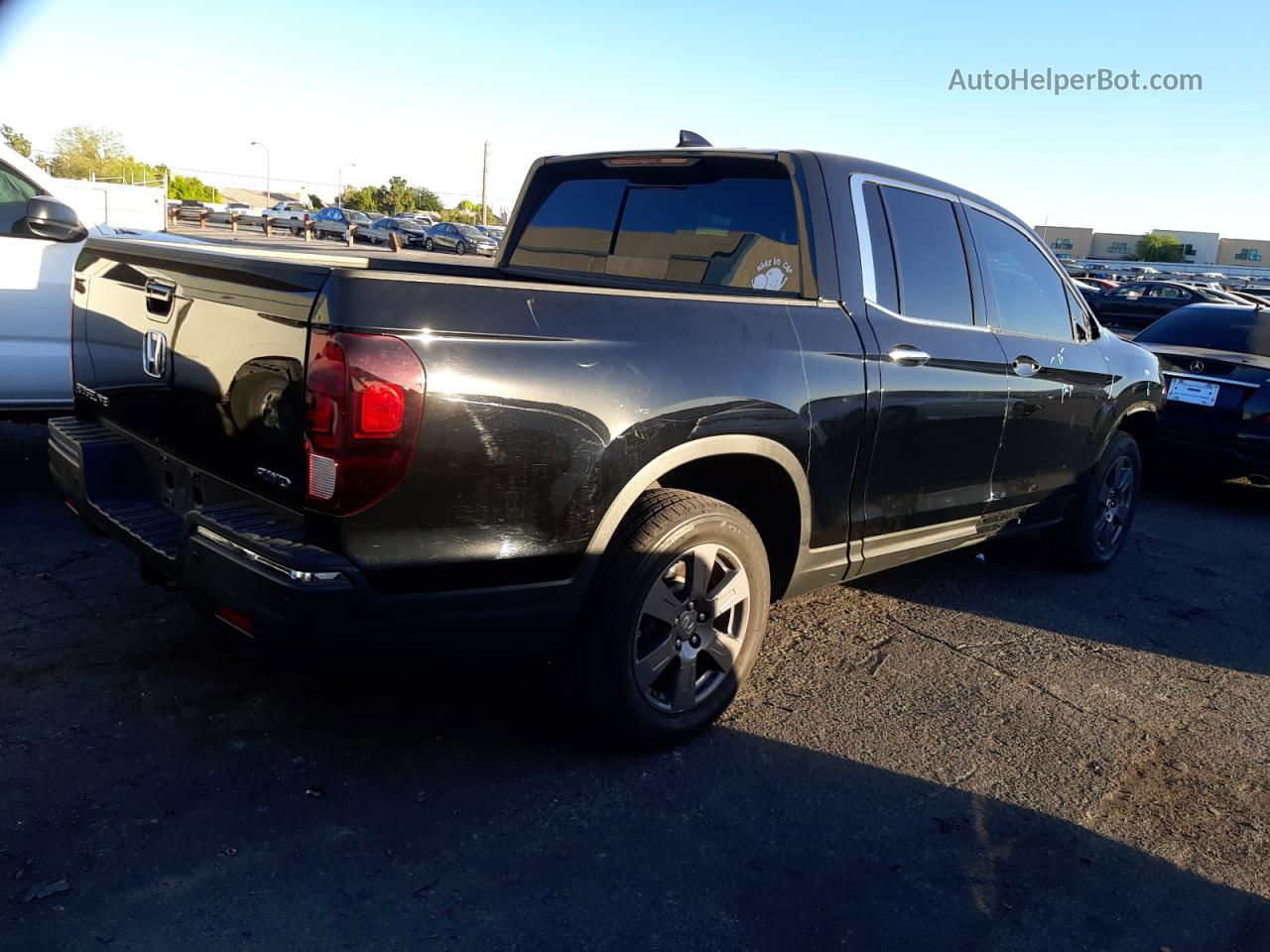 2020 Honda Ridgeline Rtl Black vin: 5FPYK3F7XLB005531