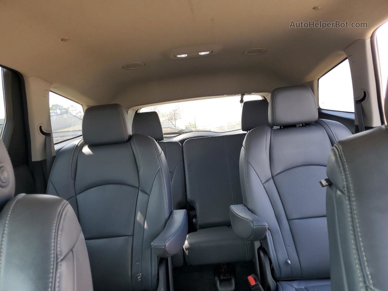 2019 Buick Enclave Essence Gray vin: 5GAERBKW4KJ201827