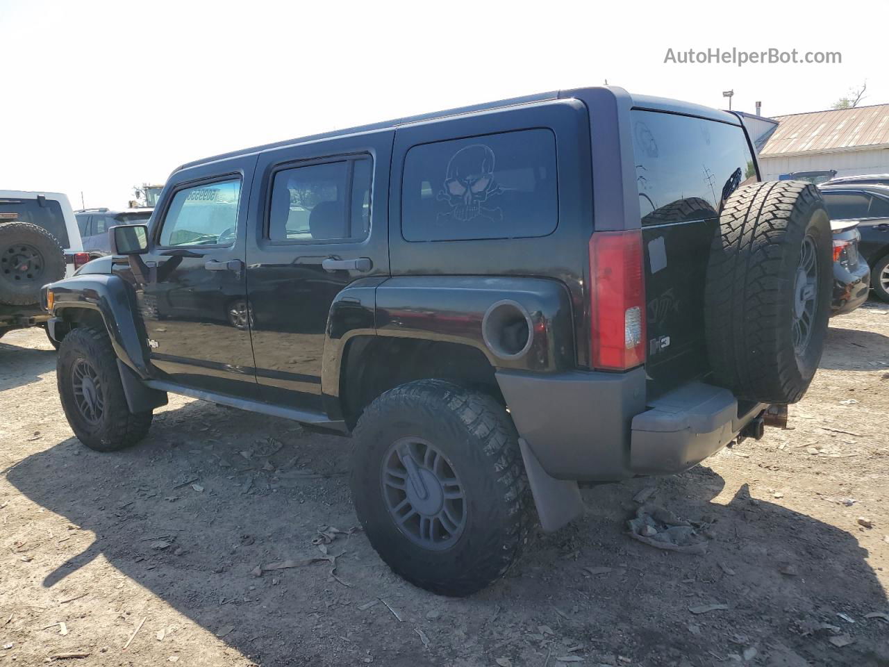 2006 Hummer H3  Black vin: 5GTDN136068100045