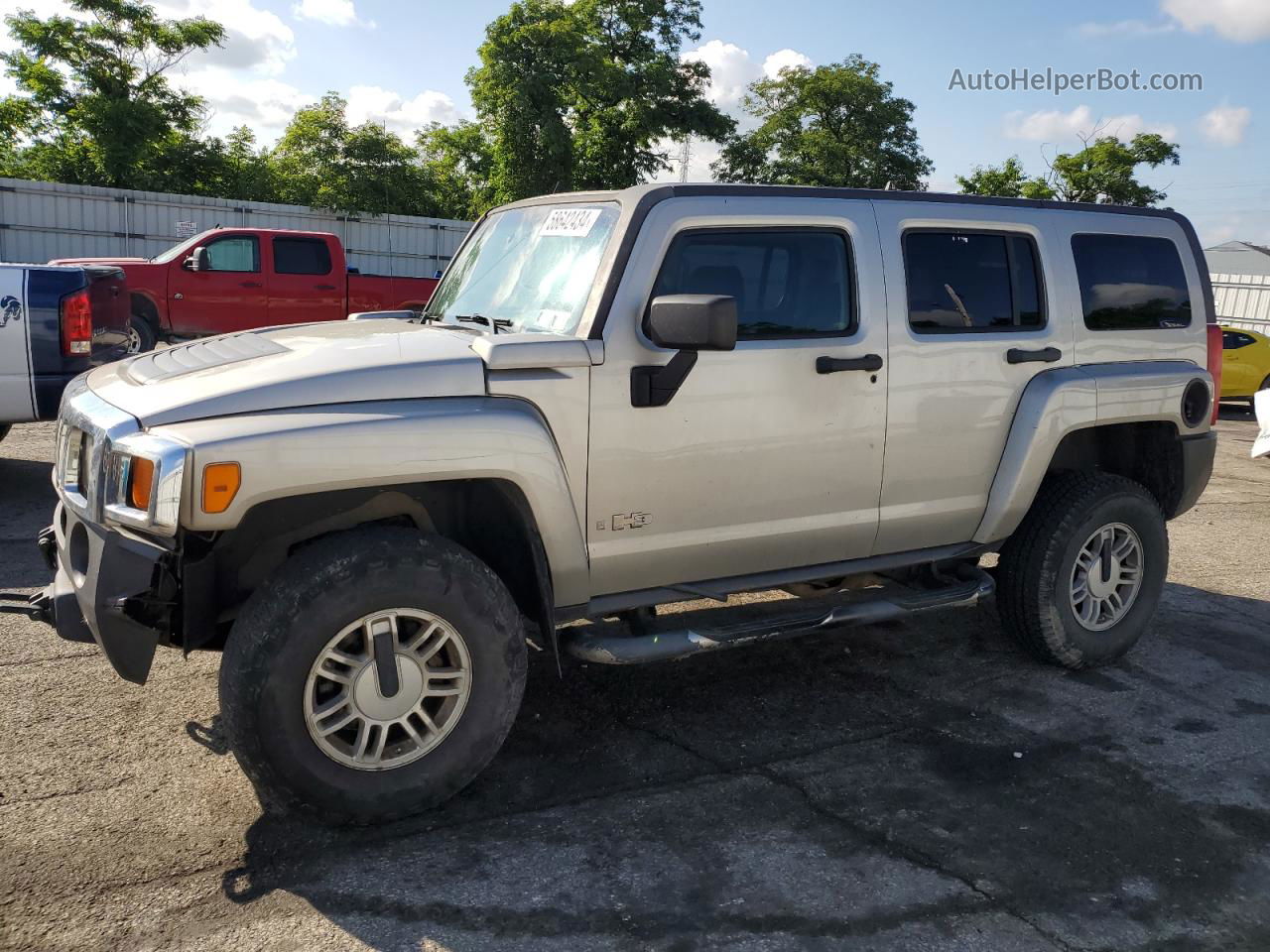 2006 Hummer H3  Серебряный vin: 5GTDN136168179368