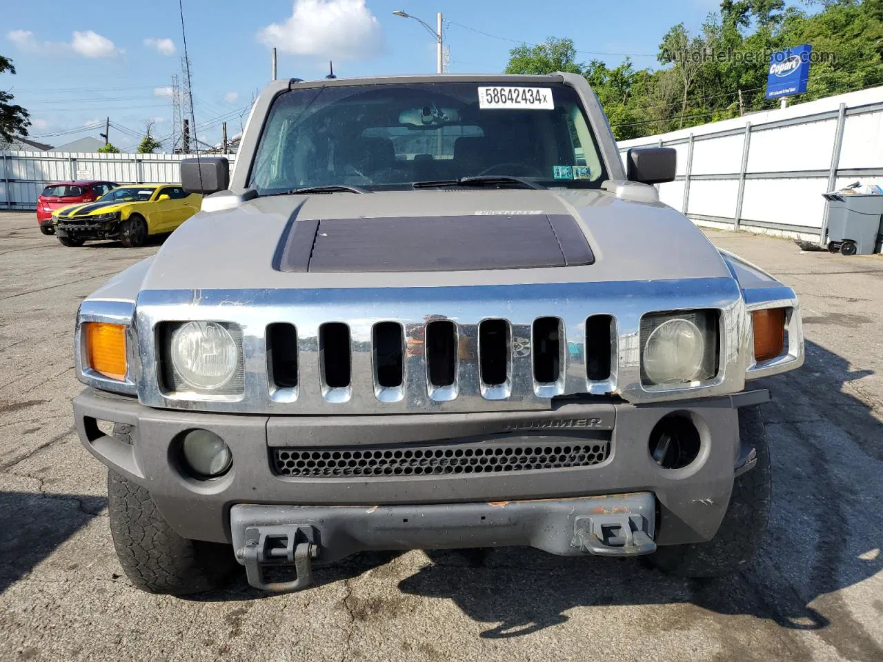 2006 Hummer H3  Серебряный vin: 5GTDN136168179368