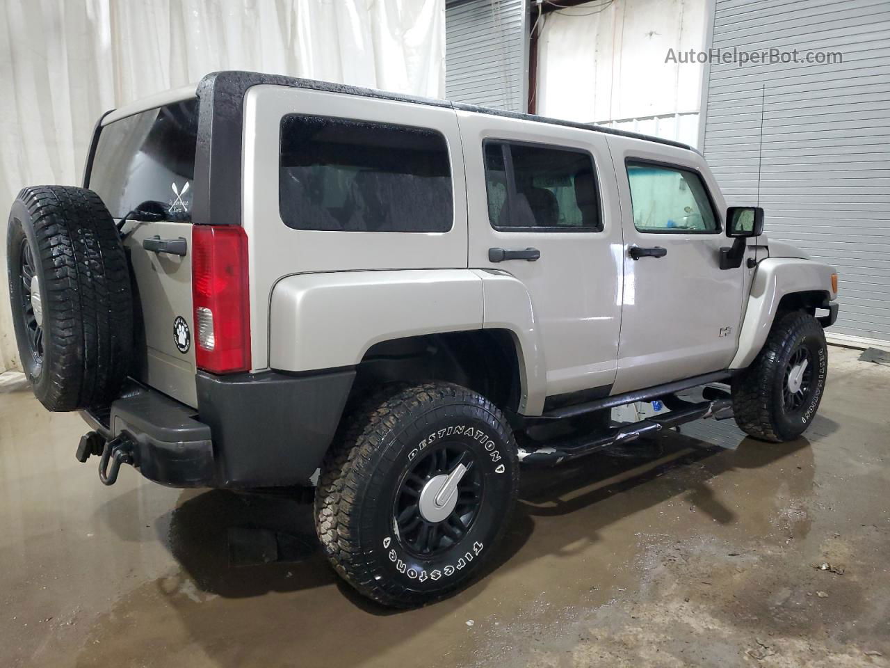 2006 Hummer H3  Tan vin: 5GTDN136168297856