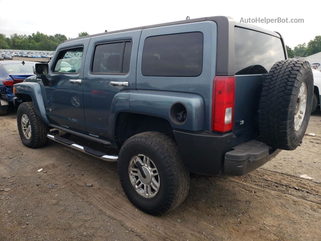 2006 Hummer H3  Бирюзовый vin: 5GTDN136268161879