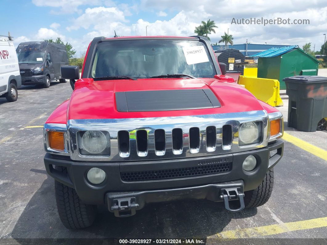 2006 Hummer H3 Suv   Red vin: 5GTDN136268326426