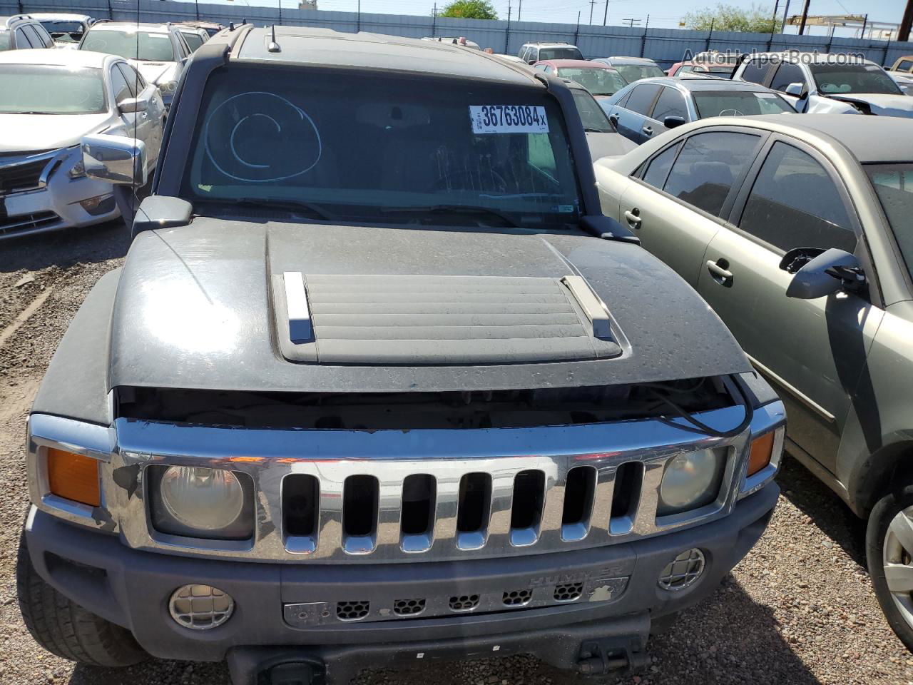 2006 Hummer H3  Черный vin: 5GTDN136368233074