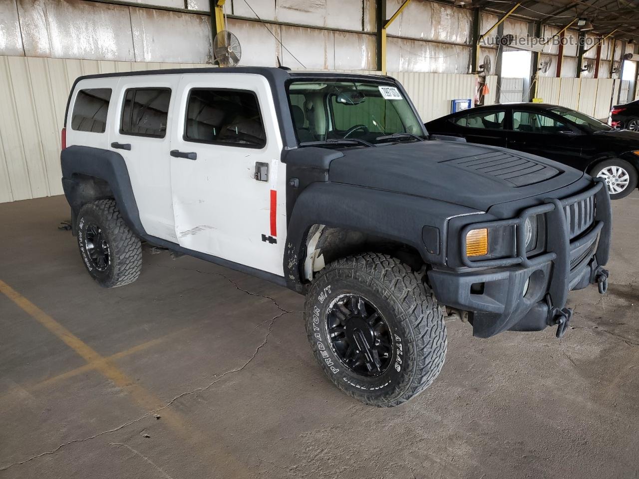 2006 Hummer H3 Two Tone vin: 5GTDN136368327570