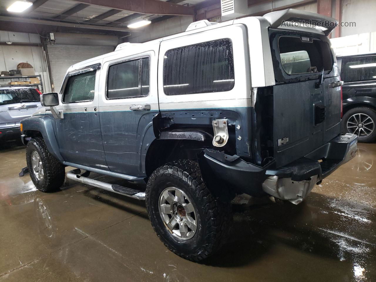 2006 Hummer H3  Two Tone vin: 5GTDN136468175122