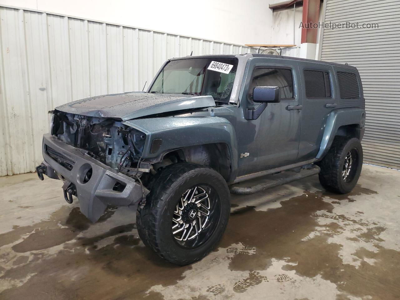 2006 Hummer H3  Gray vin: 5GTDN136468205638