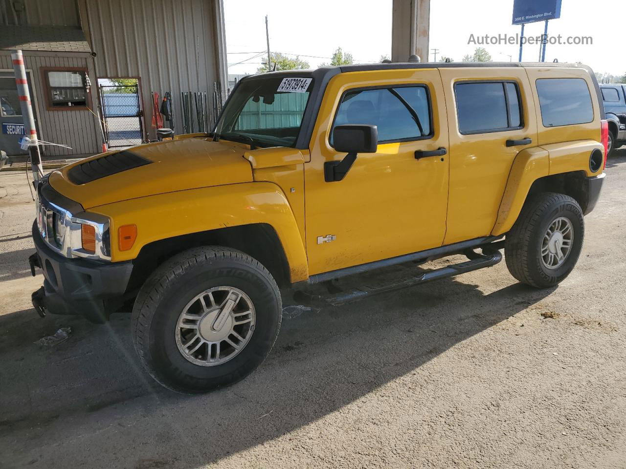 2006 Hummer H3  Yellow vin: 5GTDN136468237098