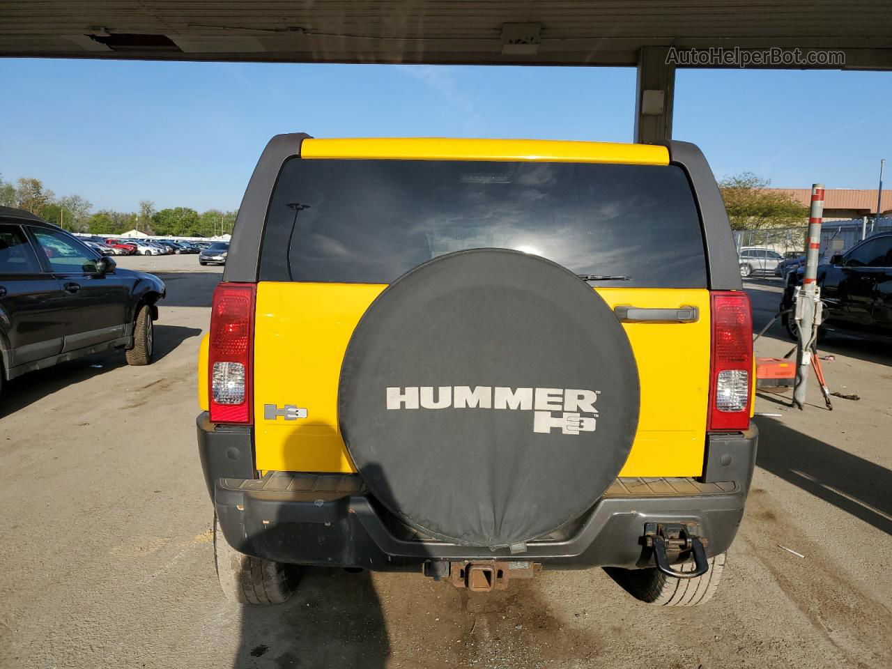 2006 Hummer H3  Yellow vin: 5GTDN136468237098