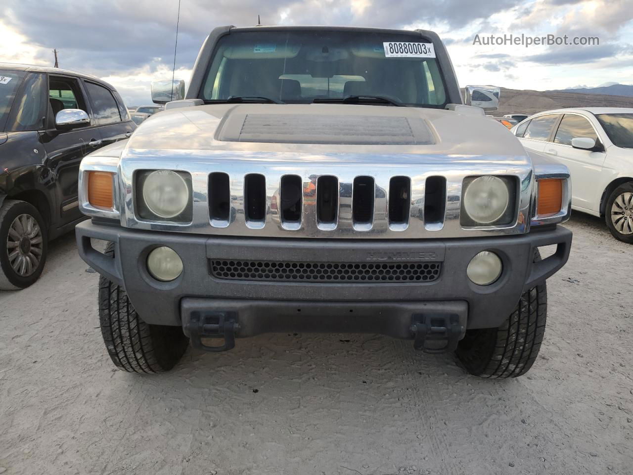 2006 Hummer H3  Silver vin: 5GTDN136568163559