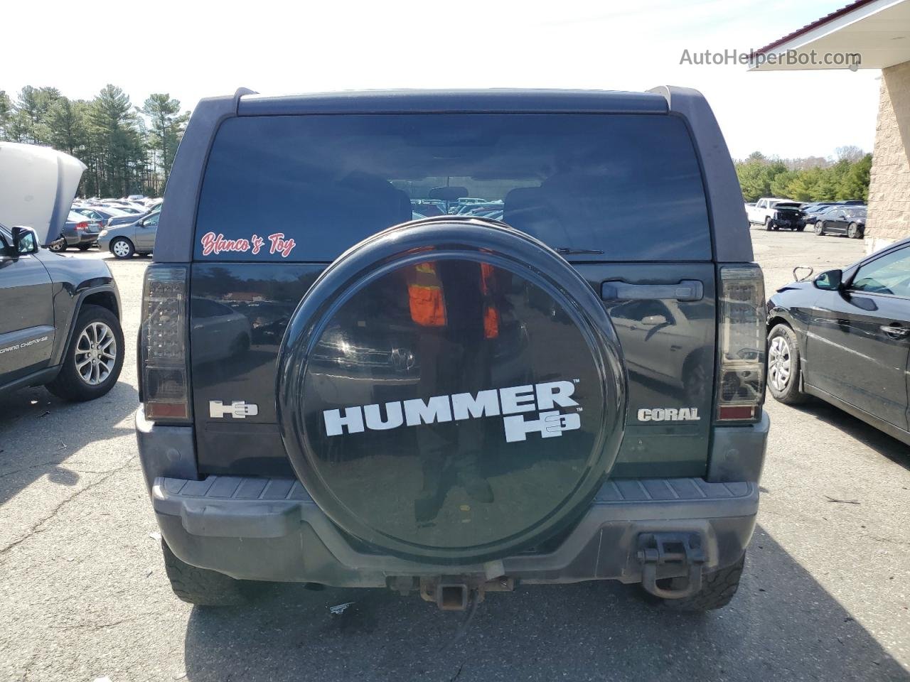 2006 Hummer H3  Black vin: 5GTDN136568236428
