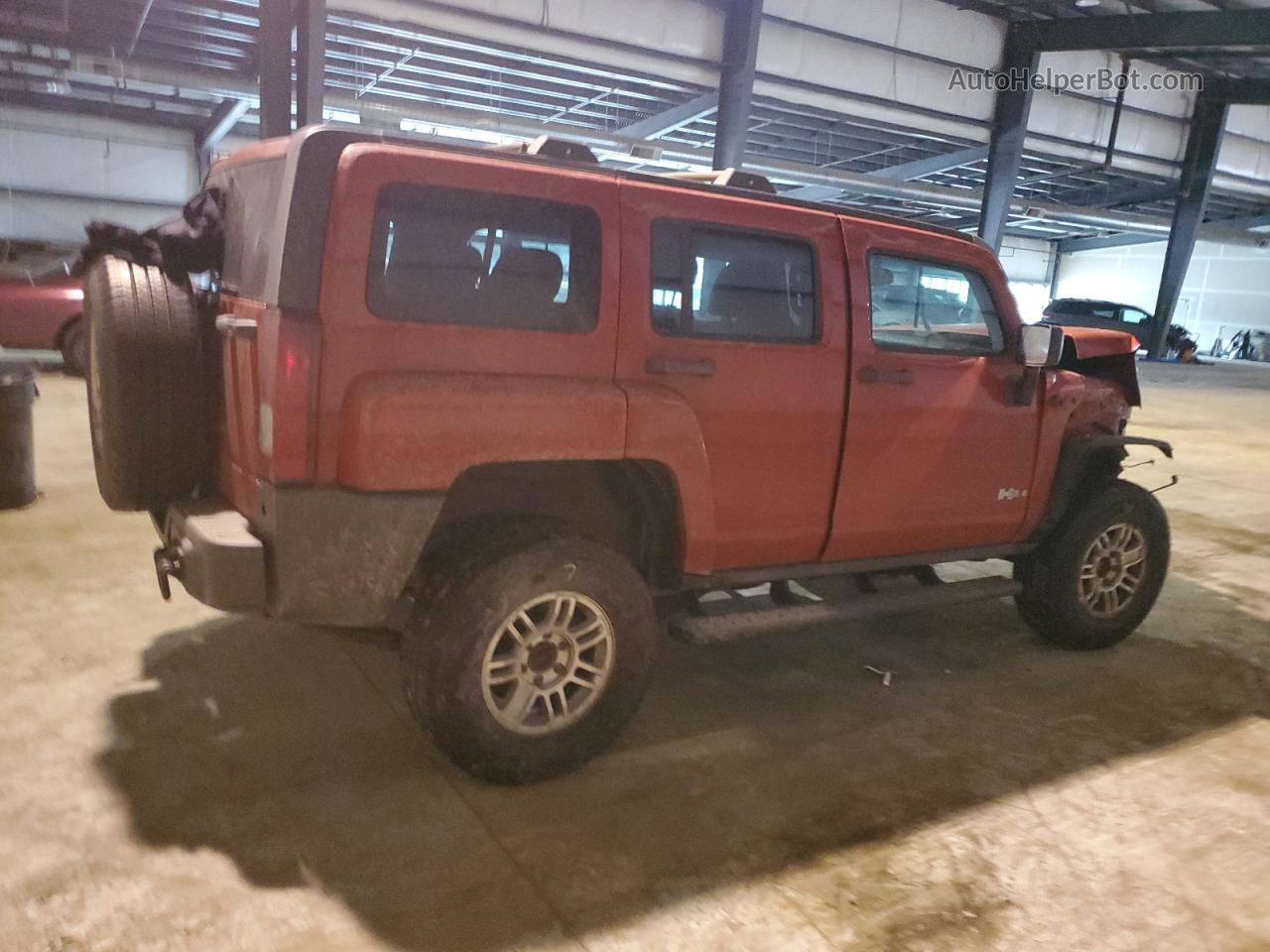 2006 Hummer H3  Красный vin: 5GTDN136668102186