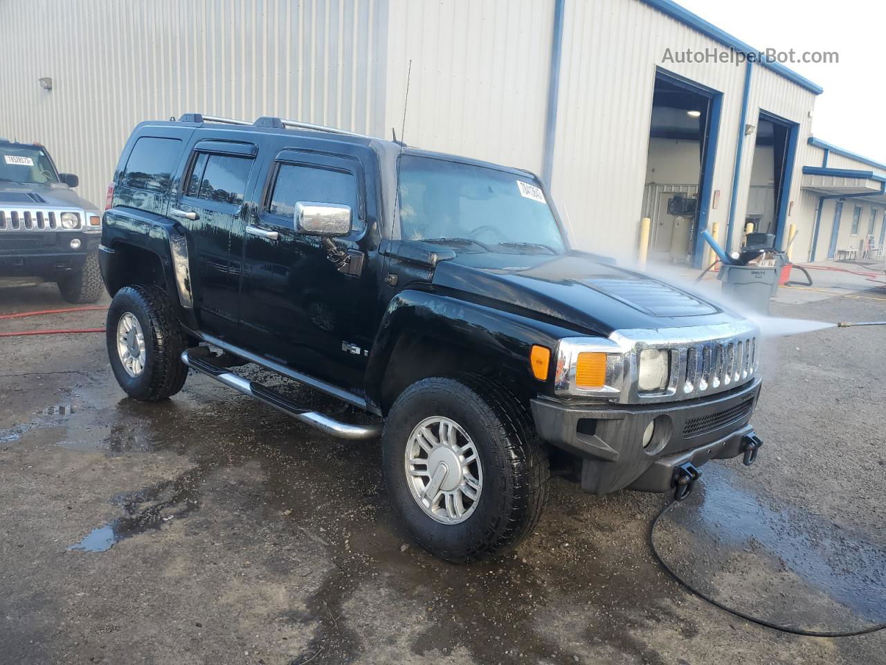 2006 Hummer H3  Black vin: 5GTDN136668109896