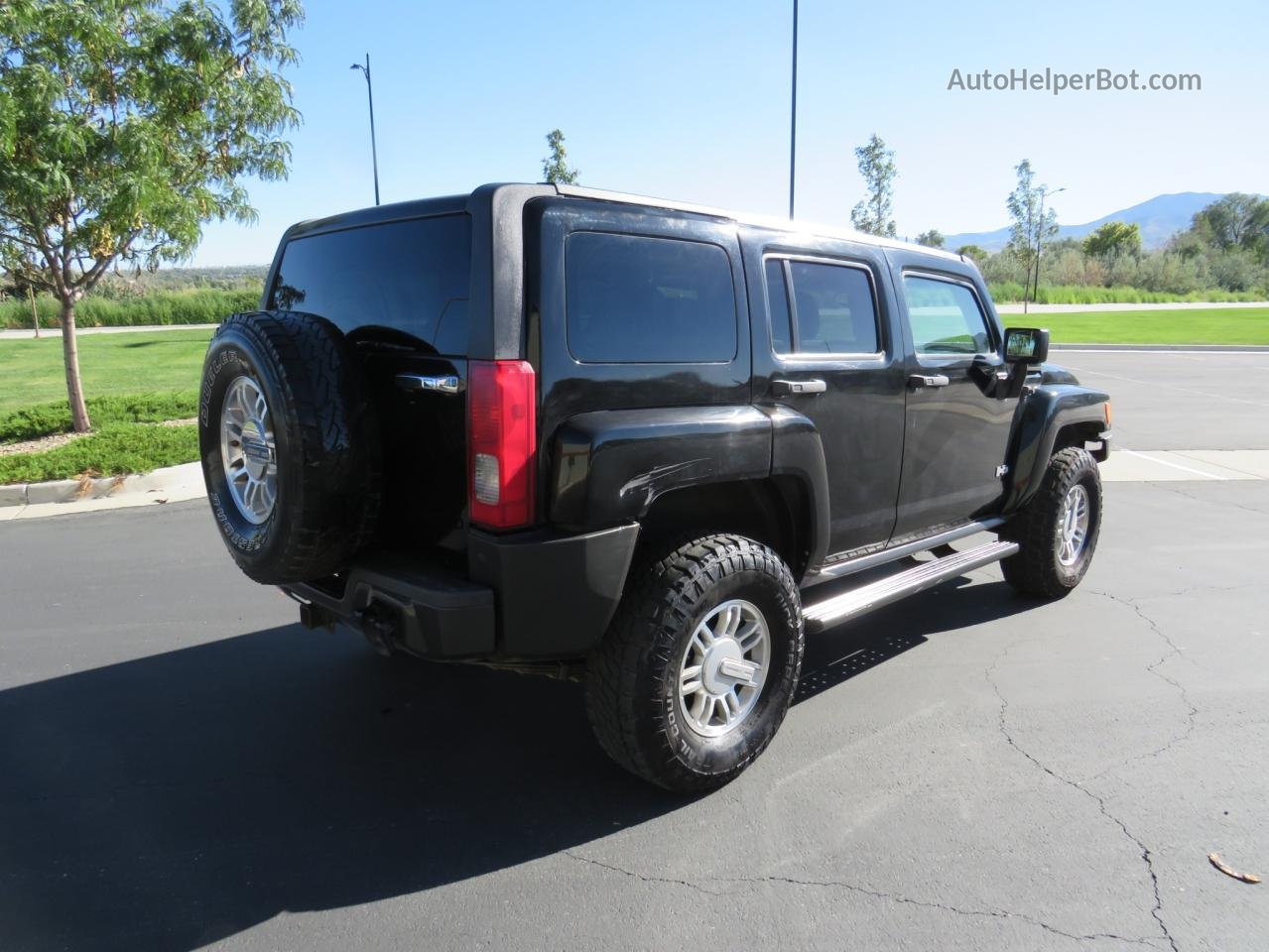 2006 Hummer H3 Black vin: 5GTDN136668287372