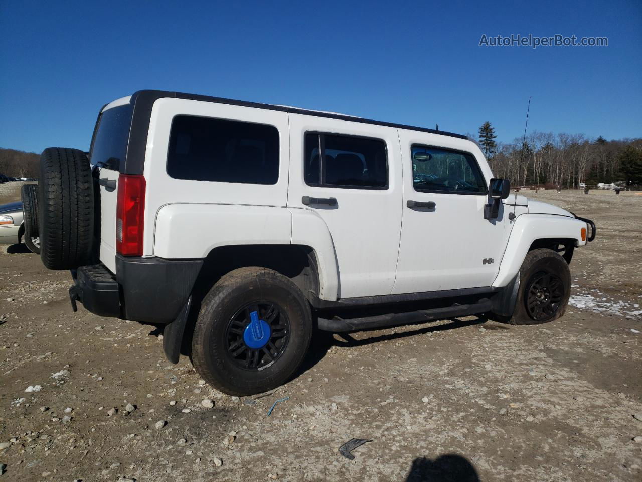 2006 Hummer H3  White vin: 5GTDN136668306356