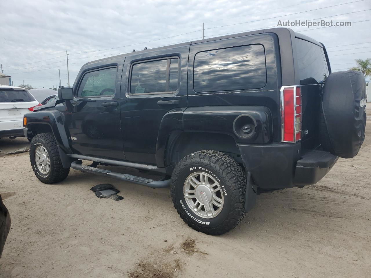 2006 Hummer H3  Black vin: 5GTDN136768127968