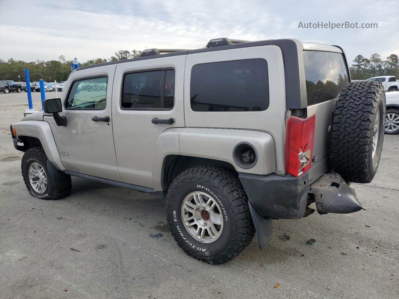 2006 Hummer H3  Серебряный vin: 5GTDN136768141868