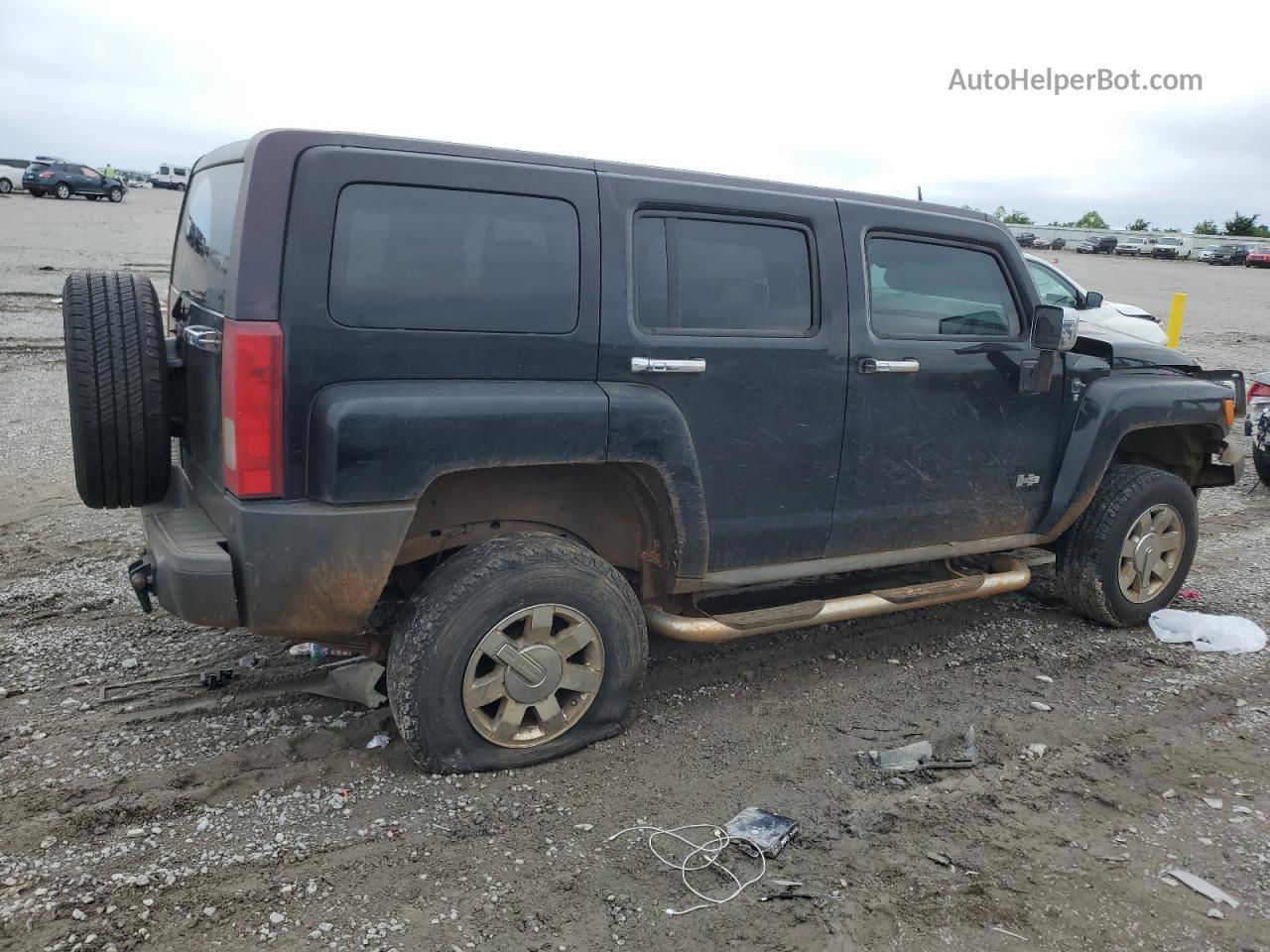 2006 Hummer H3  Black vin: 5GTDN136768281810