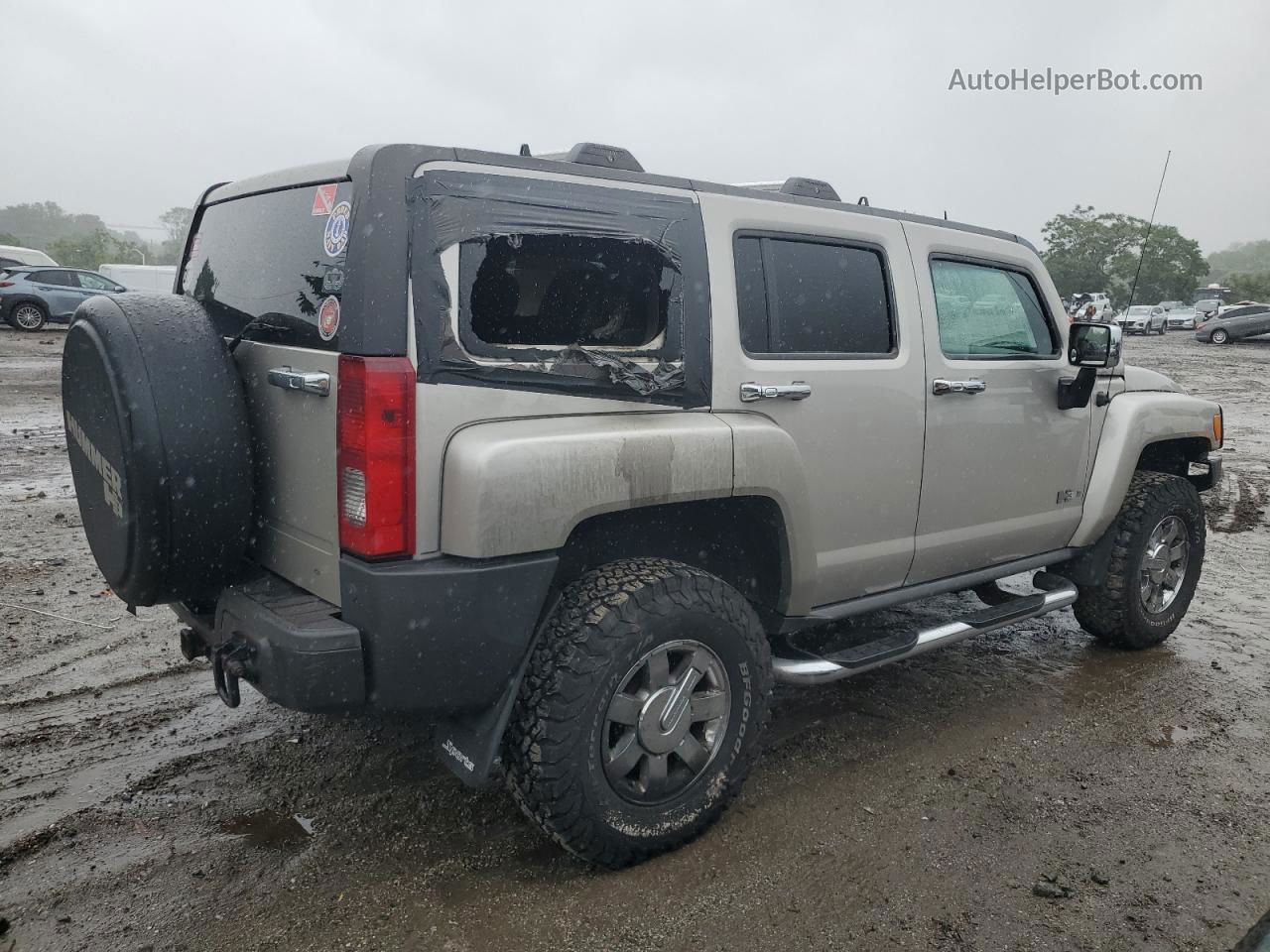 2006 Hummer H3  Beige vin: 5GTDN136868100438