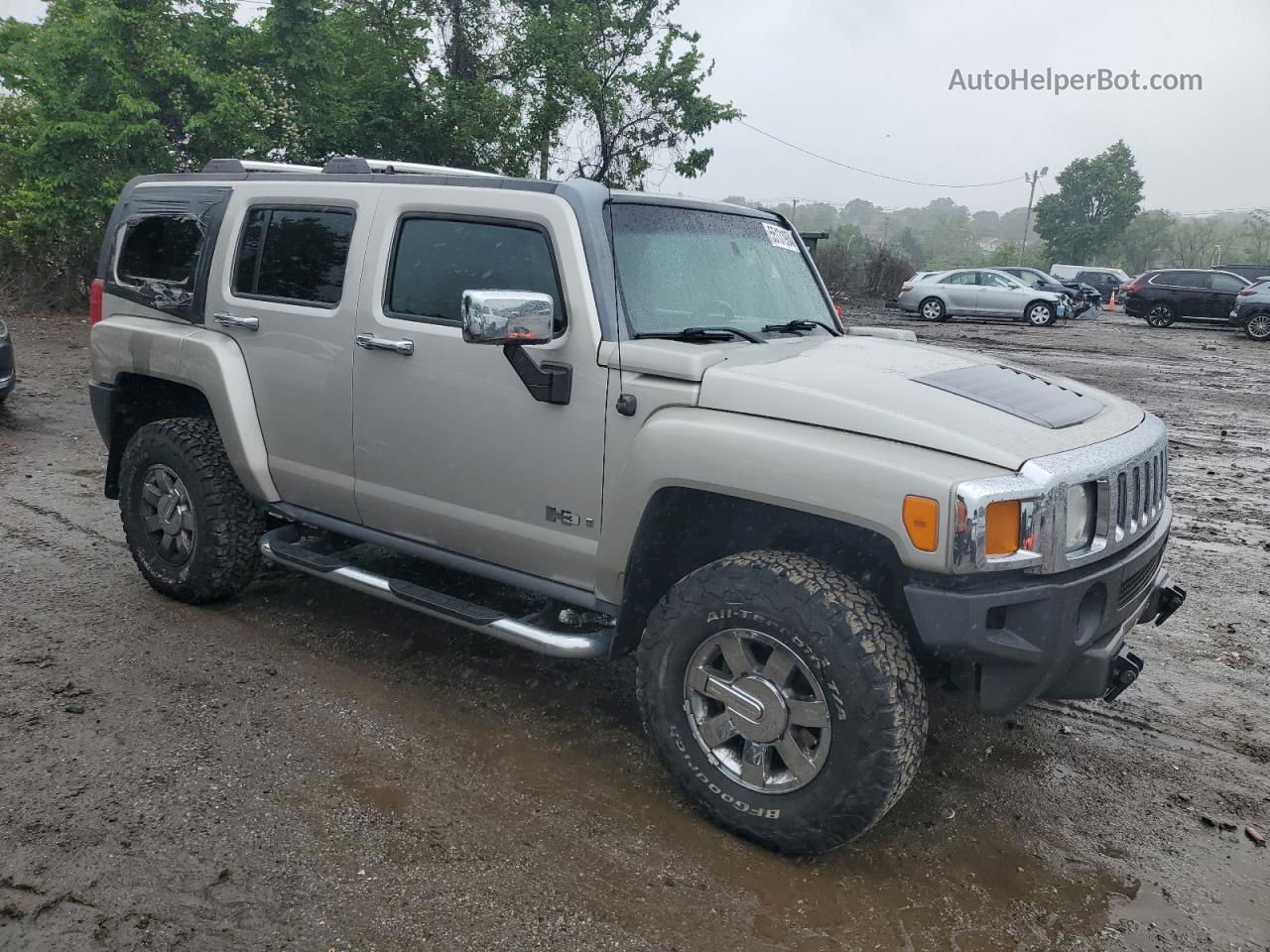 2006 Hummer H3  Beige vin: 5GTDN136868100438