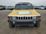 2006 Hummer H3  Yellow vin: 5GTDN136868203178