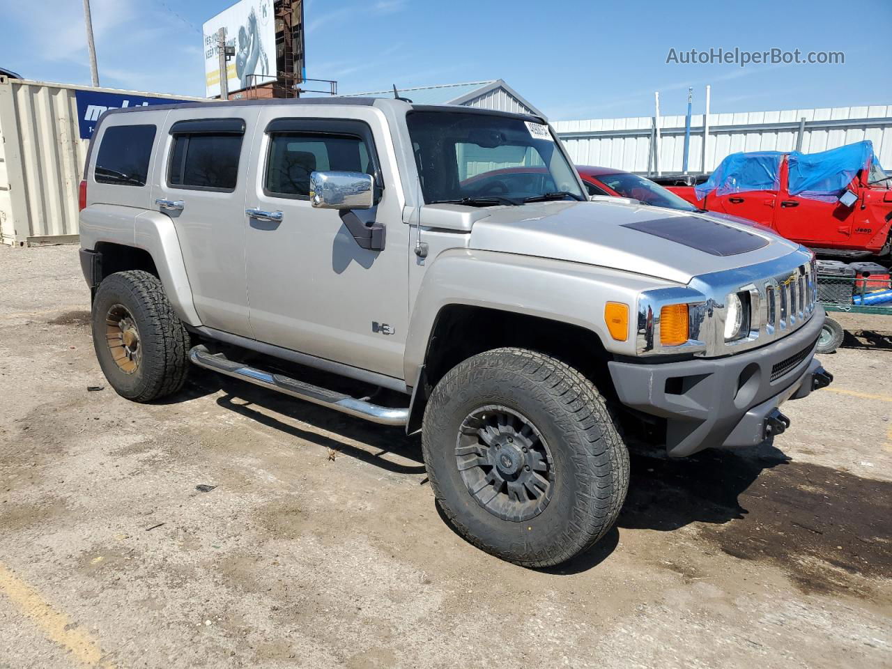 2006 Hummer H3  Серебряный vin: 5GTDN136868302423